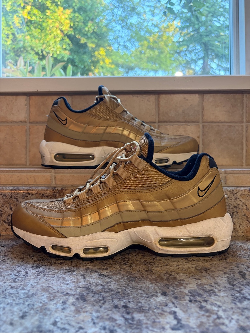 Airmax 95 Metallic Gold